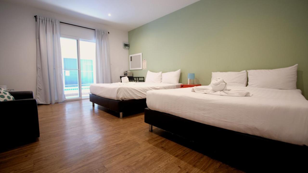 Resort V - Mrt Huai Khwang Bangkok Exterior foto